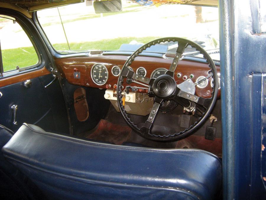 Торпедо Talbot-Lago T26 Record Sedan 1947 года  (фото 21 из 21)